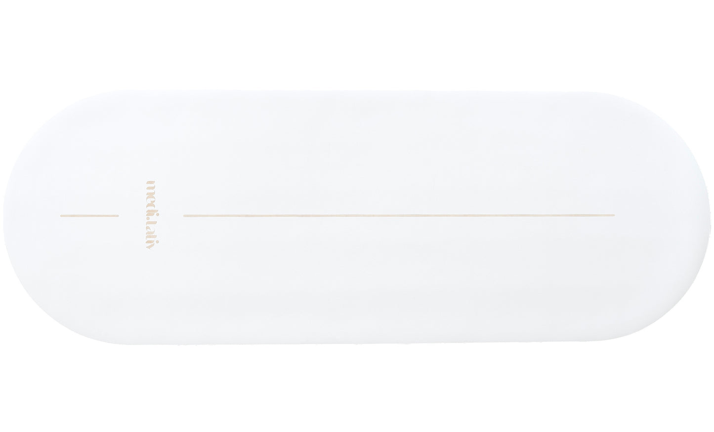 Die GOLDEN SAND Yogamatte mit rutschfester Oberfläche und minimalistischem Design auf weißem Hintergrund.